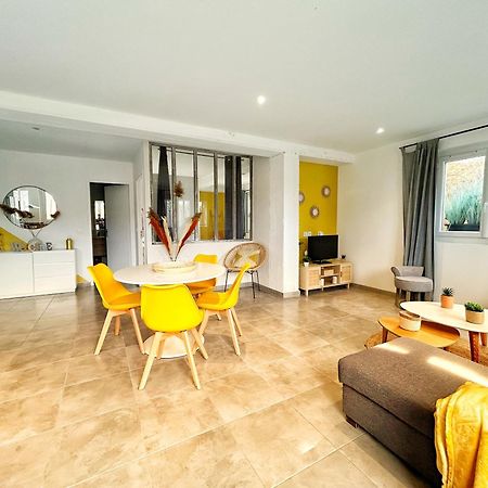 Appartement Doux Rouinet Cocoon à Fourques  Extérieur photo