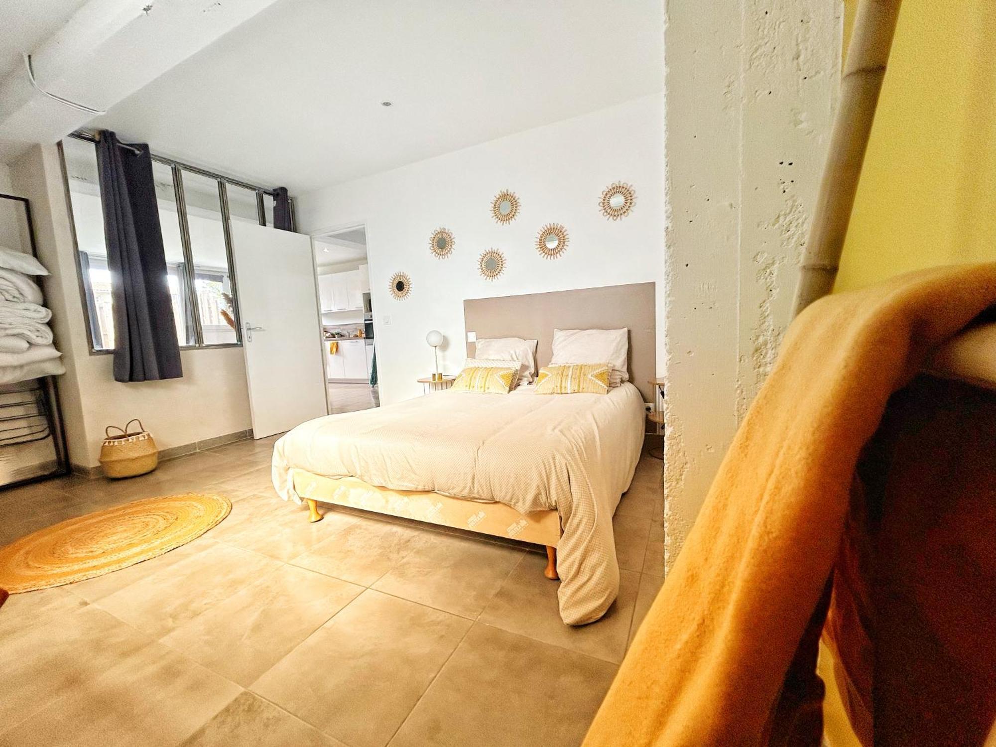 Appartement Doux Rouinet Cocoon à Fourques  Extérieur photo