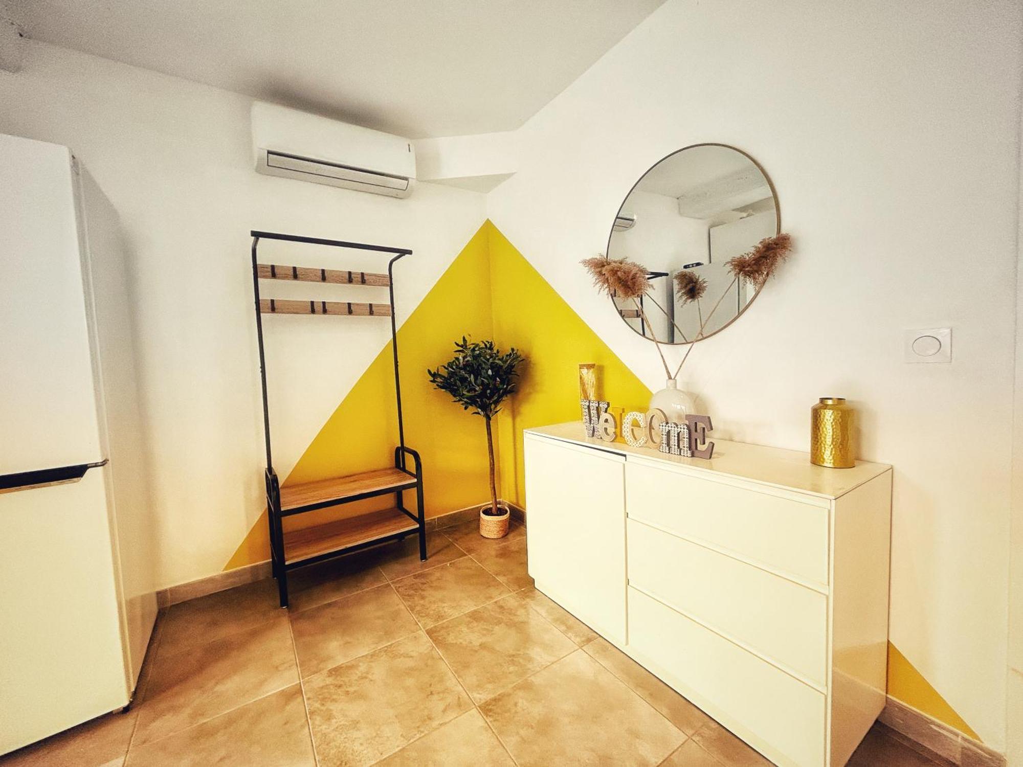 Appartement Doux Rouinet Cocoon à Fourques  Extérieur photo